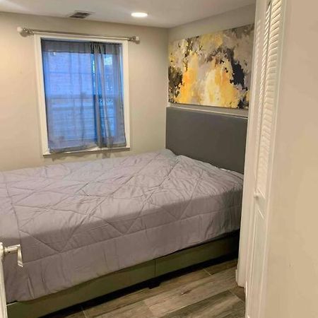 Block From Metro Free Street Parking! Apartment Washington Bagian luar foto